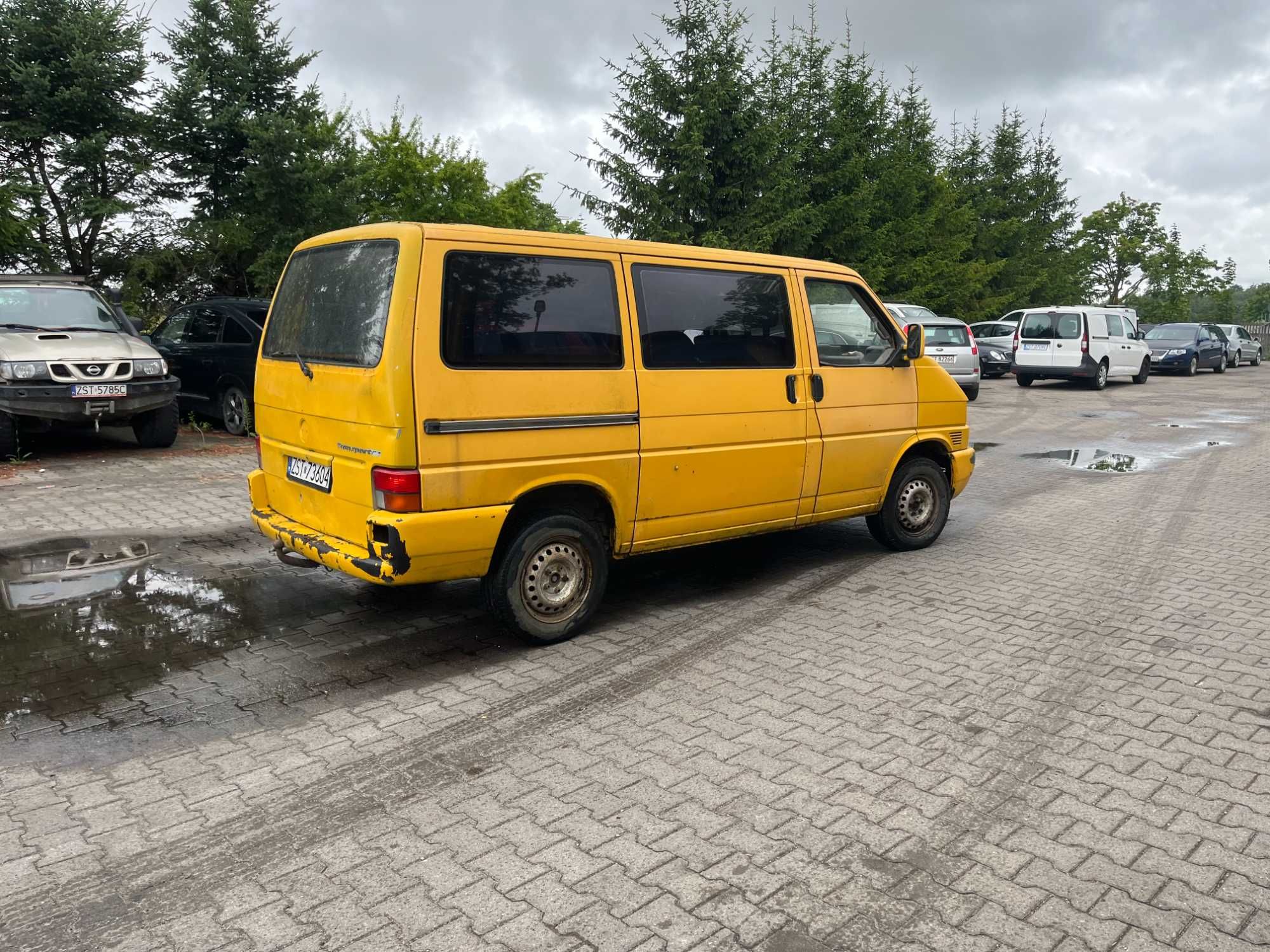 Volkswagen Transporter T4 2,5TDI, 9 osobowy