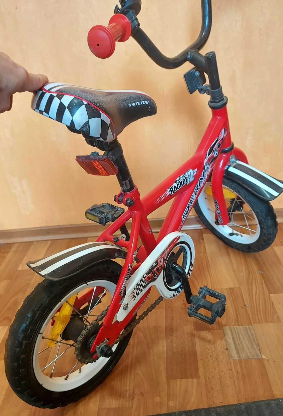 Продам детский 2 - х колёсный велосипед Stern Rocket 12