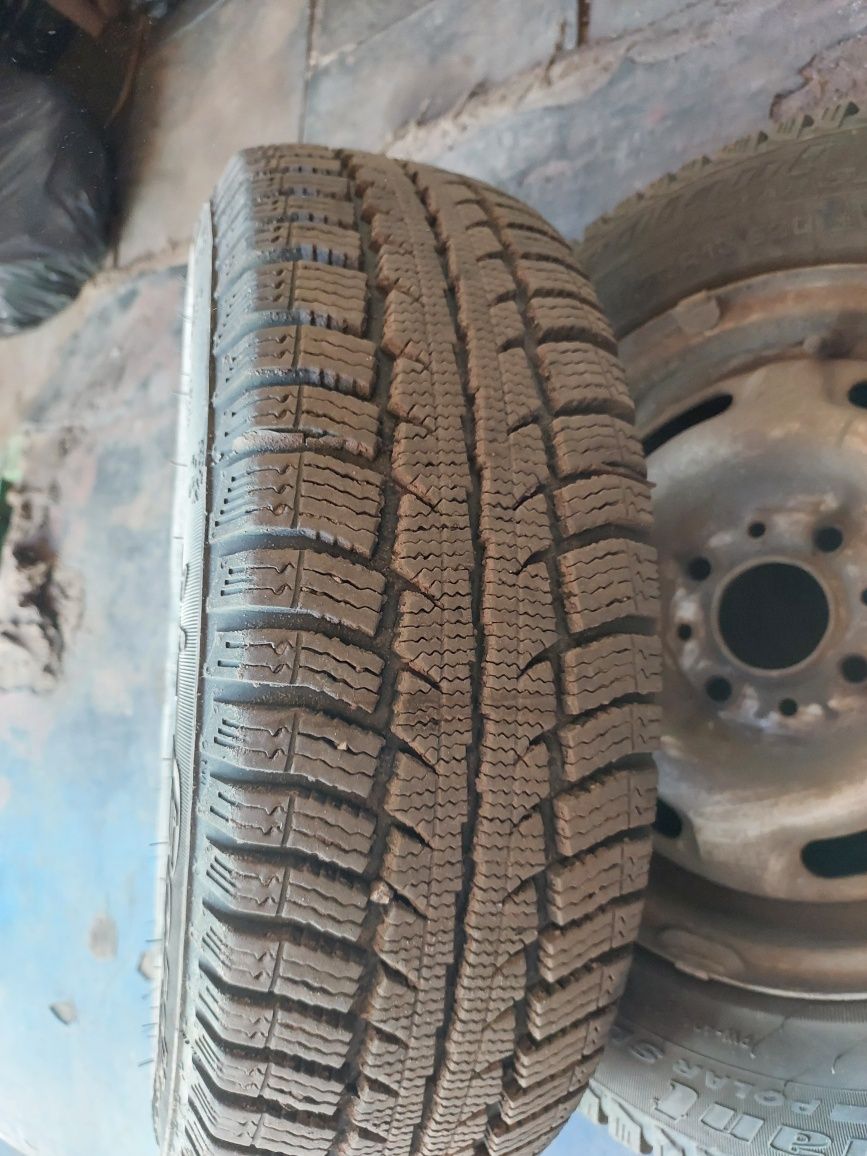 Комплект гуми з дисками ВАЗ