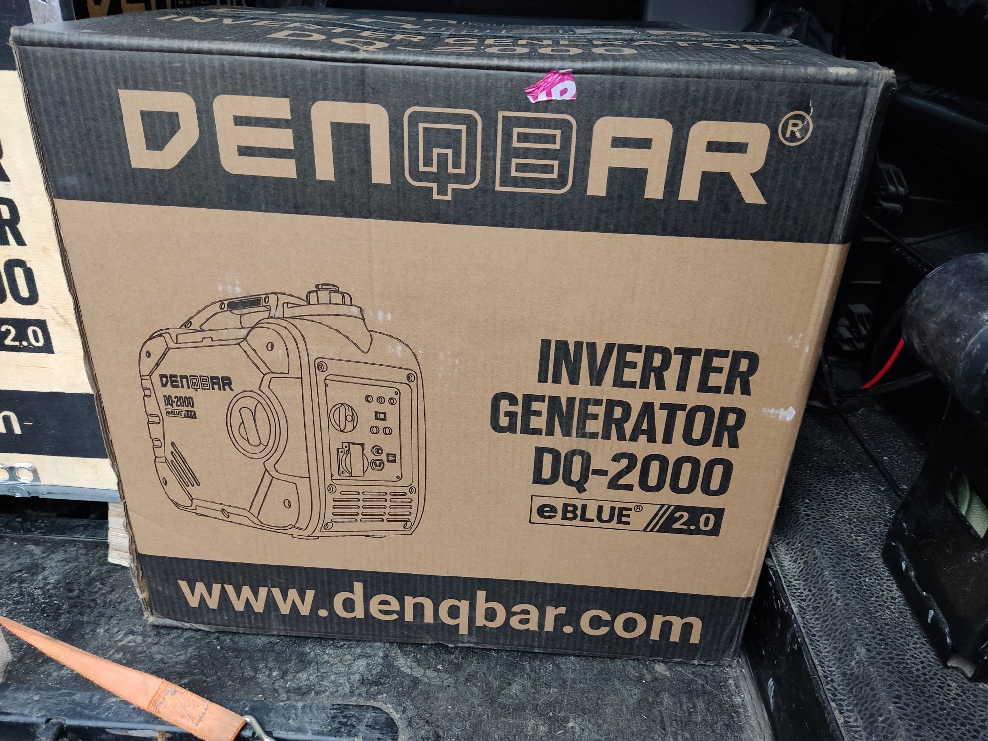 Бензиновий інверторний генератор DENQBAR DQ2000