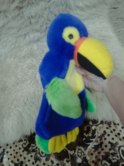 Чехол на грелку, сумочка- попугай