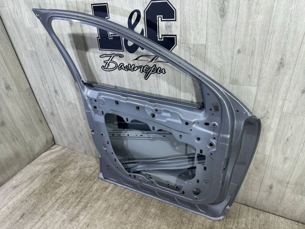 Дверь передняя левая Ford Kuga mk3 / Escape 4 ( 2019 - 2024 г. )