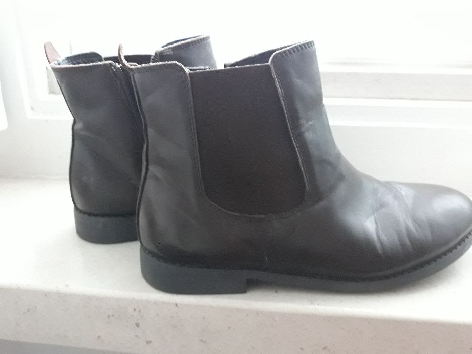 Botins em pele para menina tamanho 35