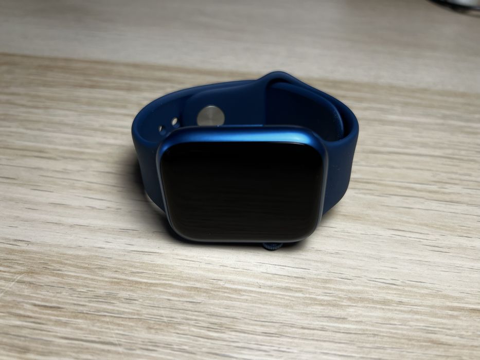 Sprzedam SmartWatch APPLE Watch Series 7