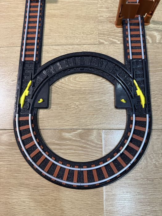 Железная дорога,паровоз,звуковые и световые эфекты