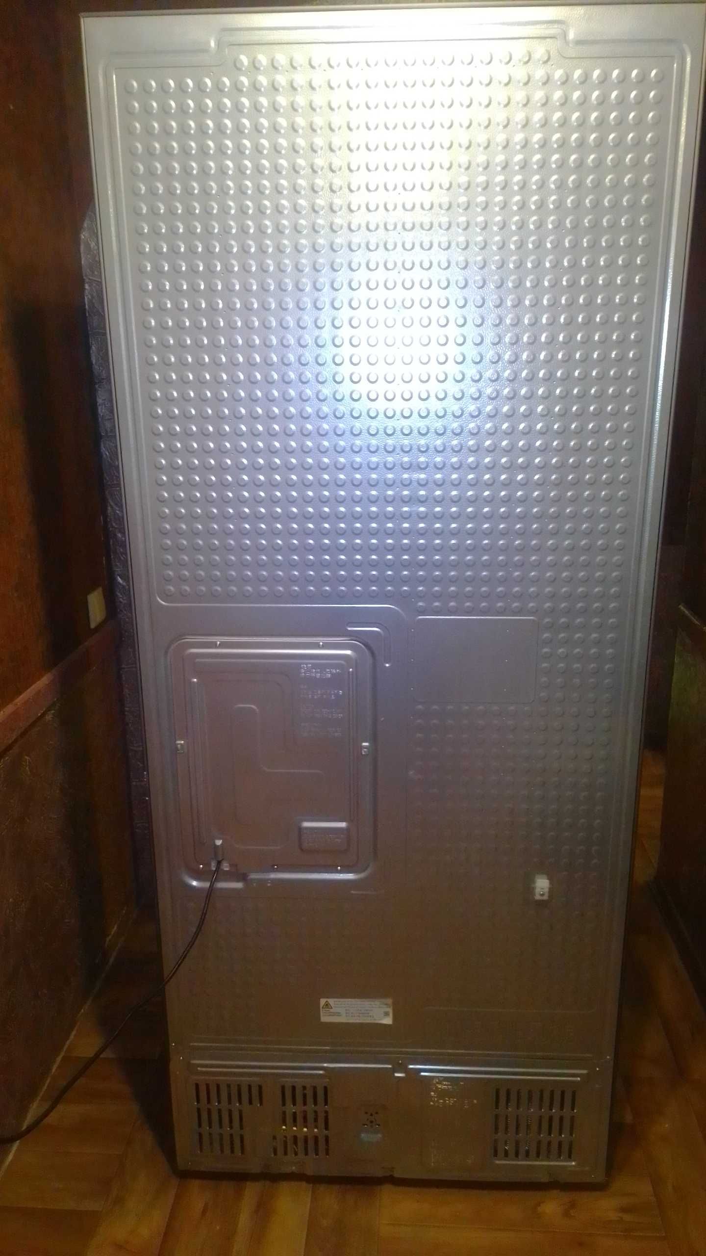 Четырёх дверный  холодильник  SAMSUNG RF50K5960DP.