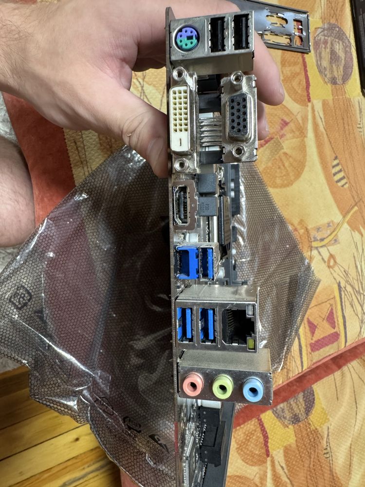 Материнская плата Gigabyte B460M DS3H V2 LGA 1200