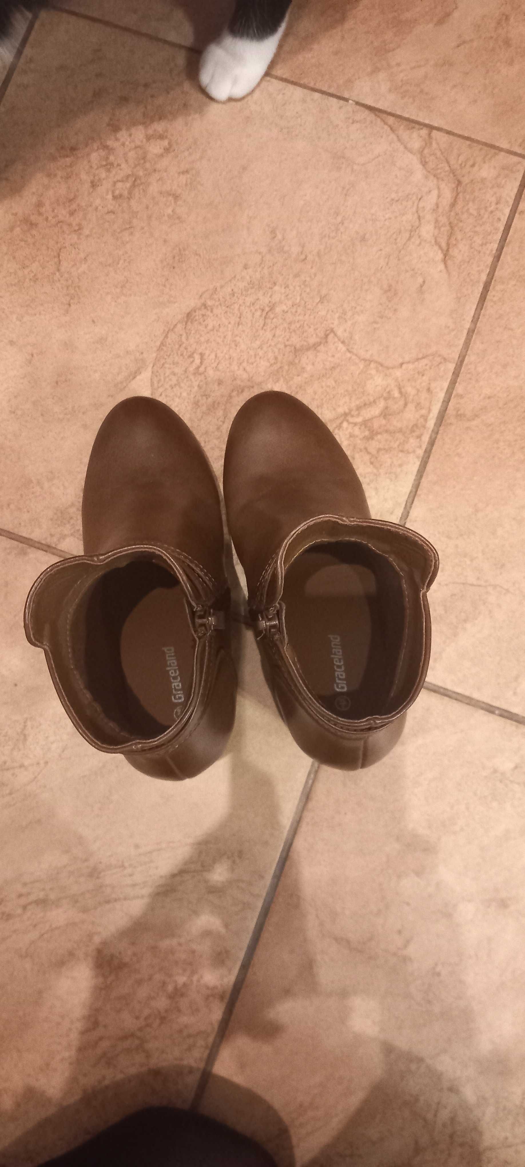 Botki Deichmann brązowe