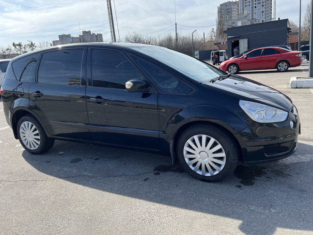 Ford S-max. Газ-Бенз.2л