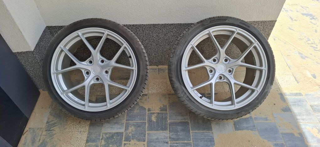 Felgi do BMW serii E i F - Japan Racing SL-01 18 cali + opony