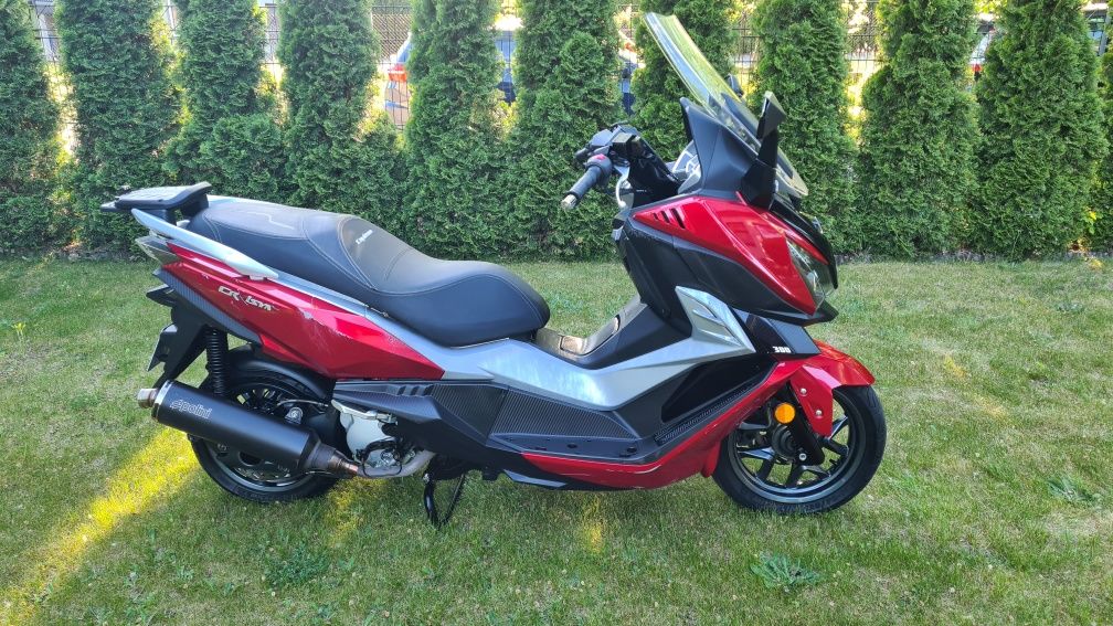 Skuter Motocykl SYM CRUISYM 300cm jak Forza Xmax