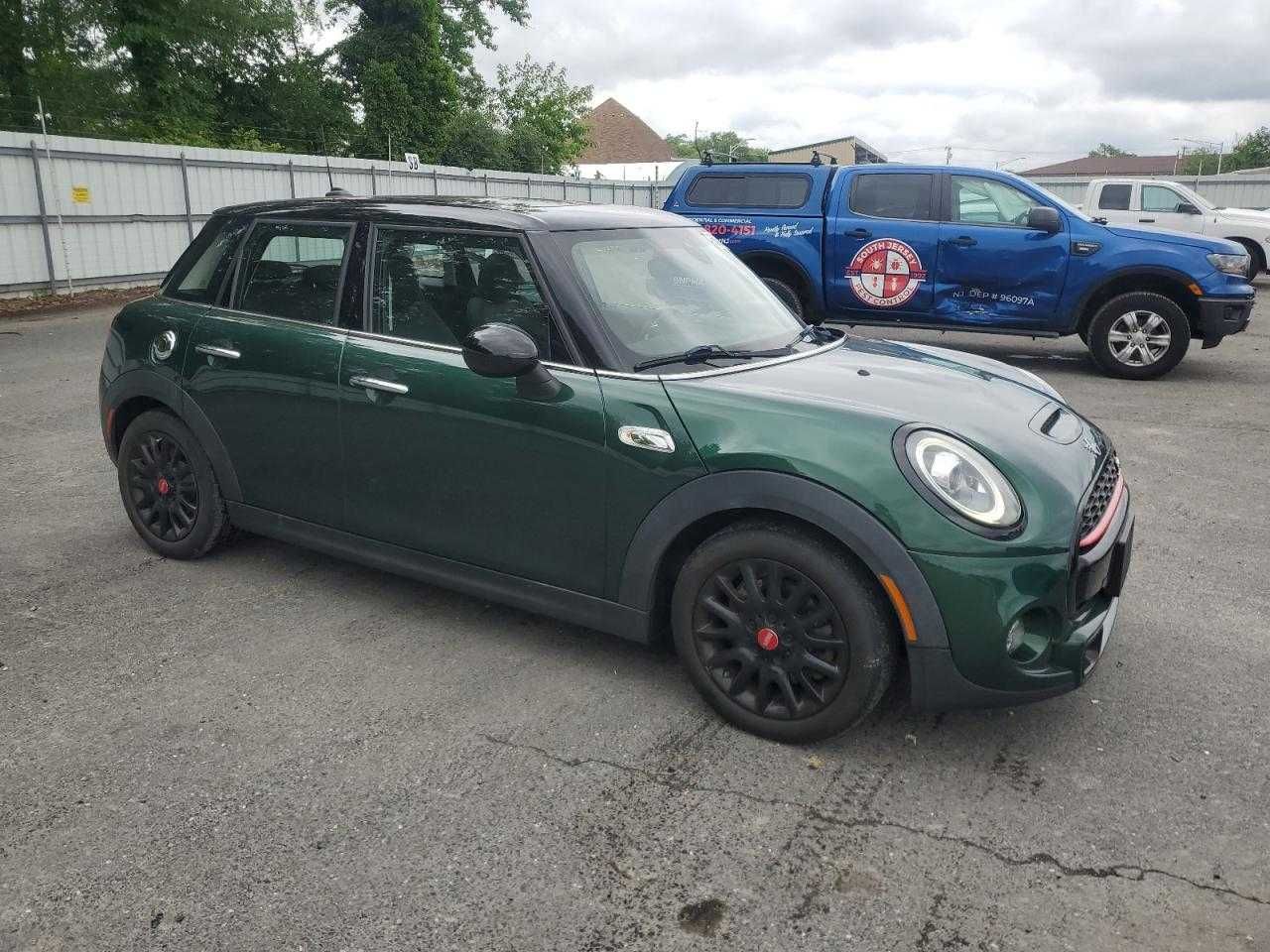 2018 MINI Cooper S