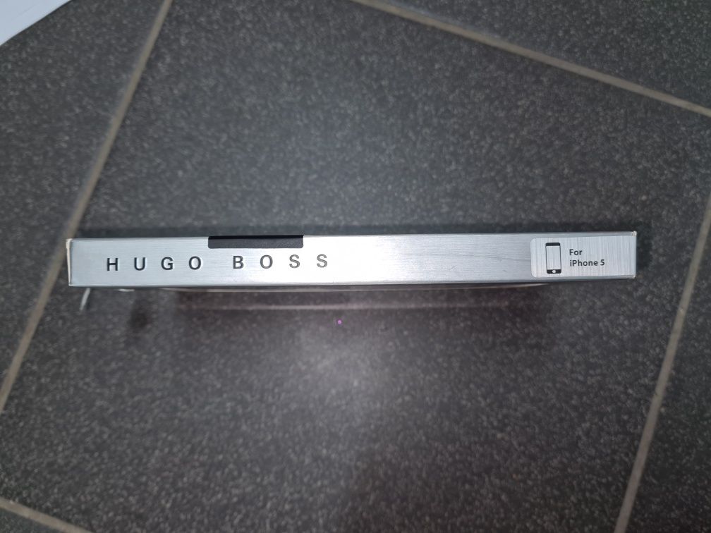 Plecki HUGO BOSS, etui na iPhone 5