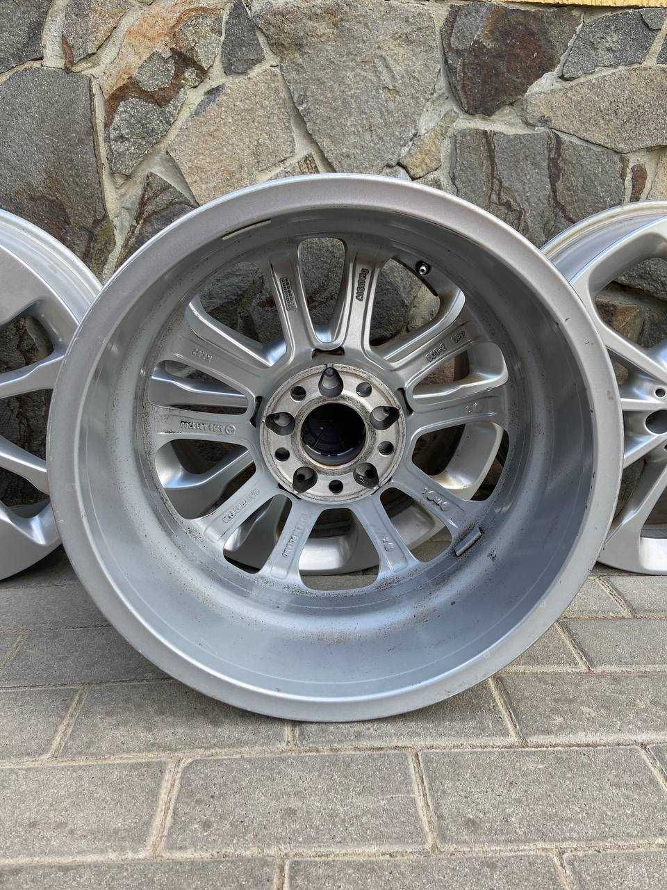 Титани 5x112 R17 6.5J Et38 ступиця 66.6 Mercedes Диски оригінал De128