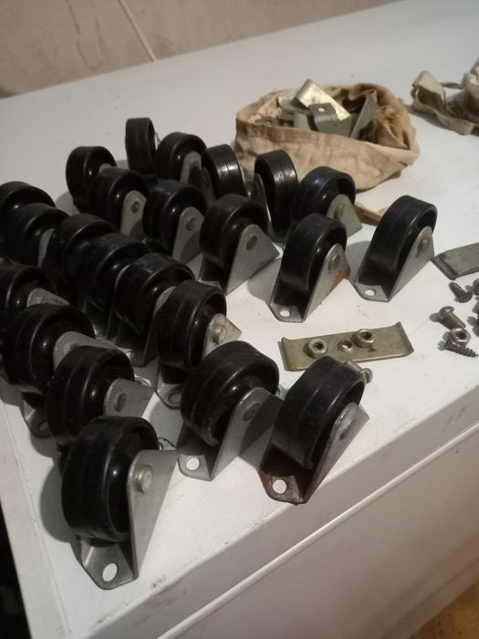 Колесики до кресел