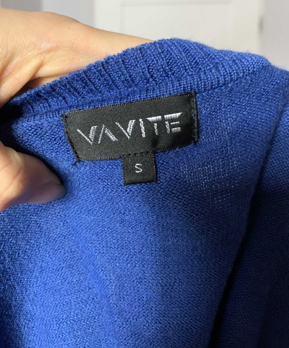 Miękki kobaltowy chabrowy wełniany sweter S 50% wełna na jesień zimę