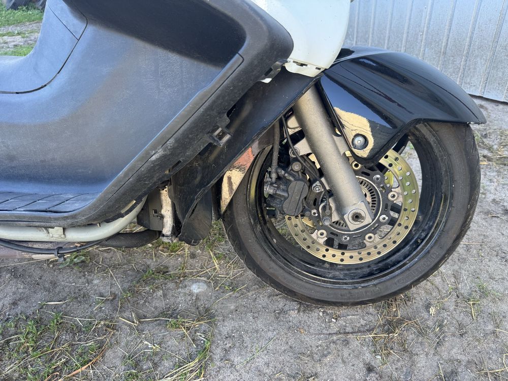 Skuter Suzuki Burgman AN 650