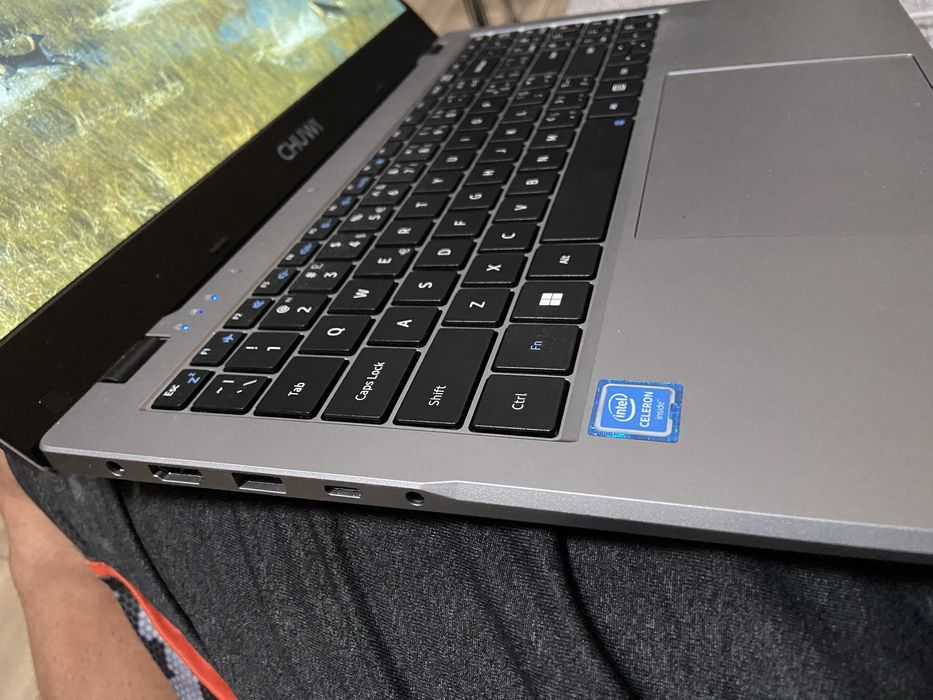 Portatio  Chuwi Herobook Plus - Com Garantia