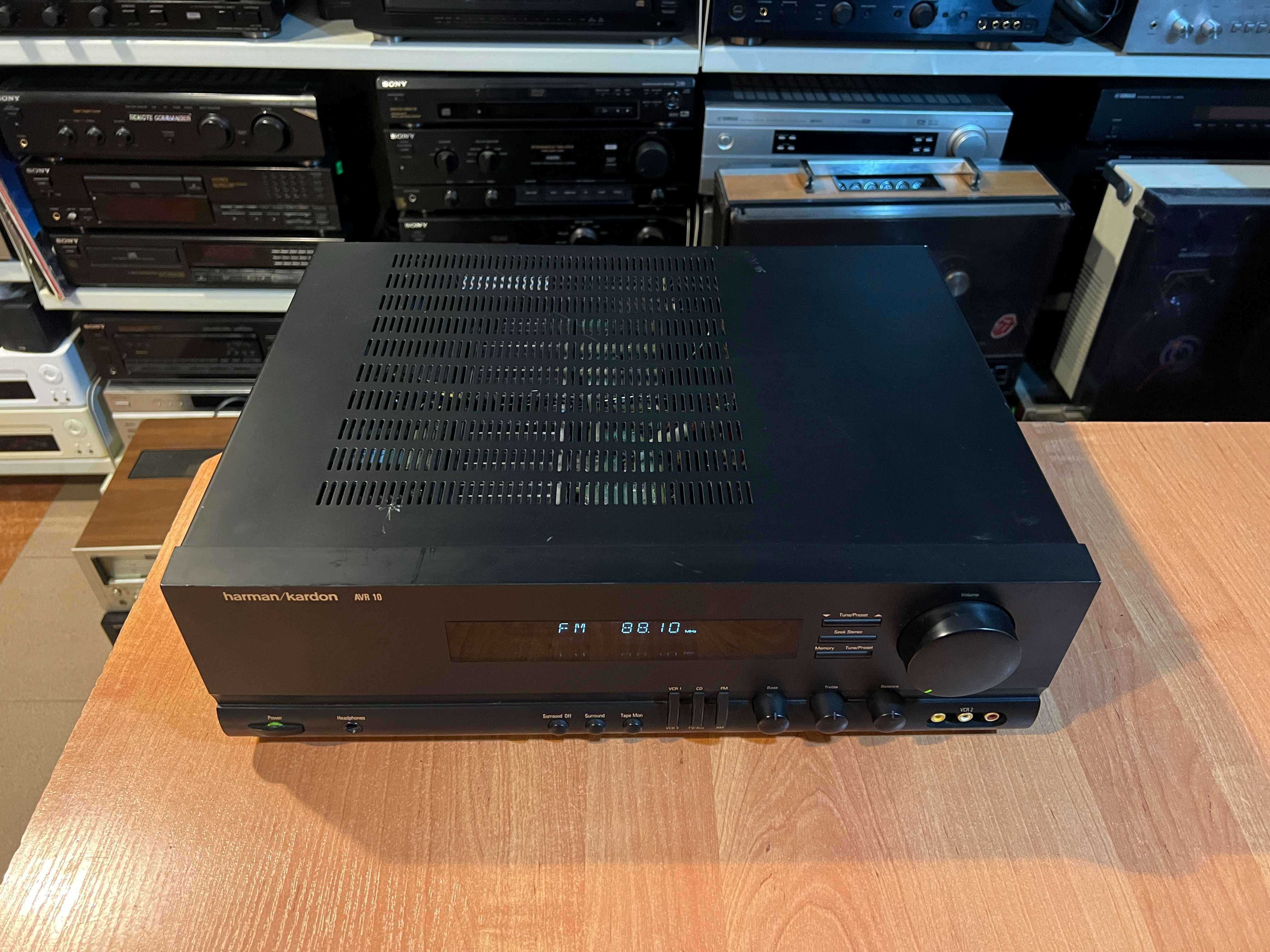 Amplituner Harman/Kardon AVR 10 Audio Room