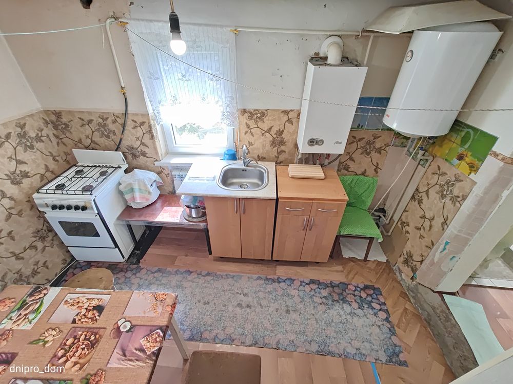 Продаж будинку 37м2 з ділянкою 5сотих Луговська