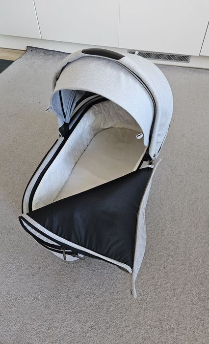 Wózek dziecięcy spacerówka i gondola + duży zestaw akcesoriów