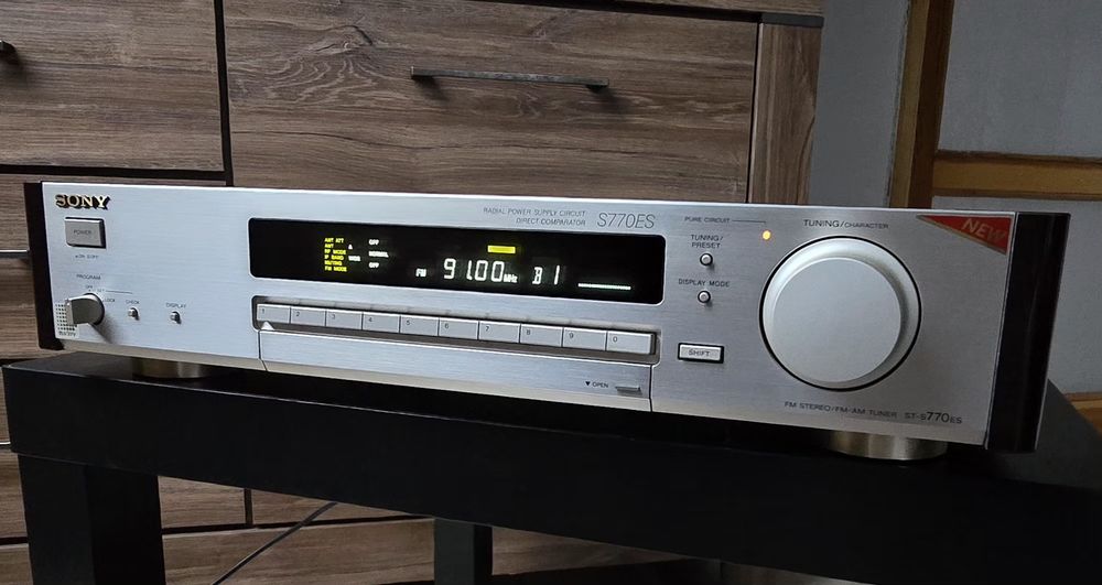 Sprzedam tuner sony st-s770es