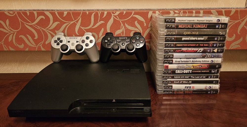 PS3 з іграми + руль та гітара