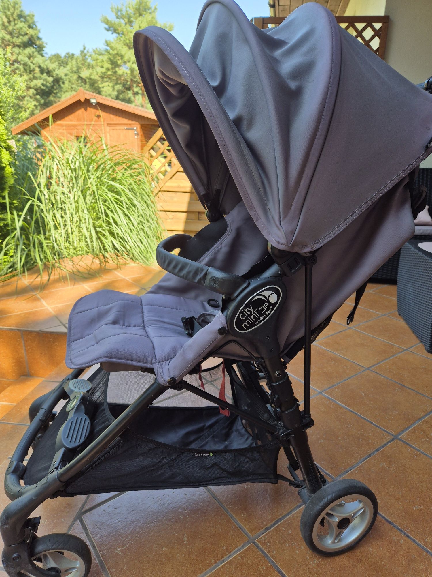 Wózek spacerowy Baby Jogger city mini