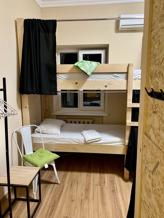 Хостел “Шепіт” біля вокзалу. Недороге житло у Львові