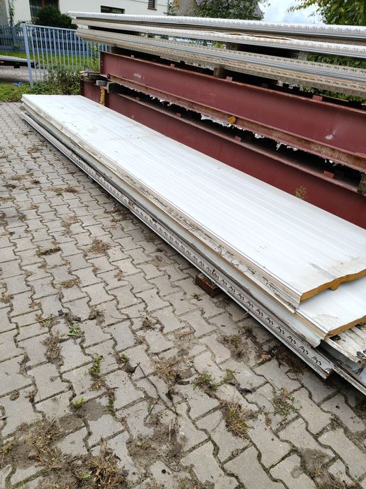 Płyta warstwowa obornicka Pir dachowa