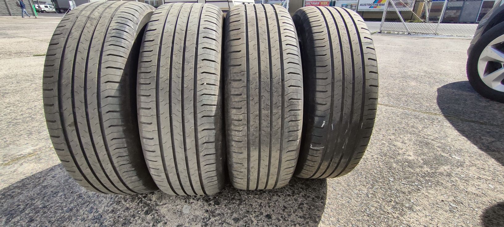 Opony letnie Continental 215/60 R 17 H