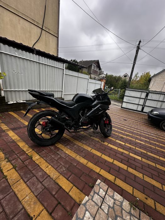 Продам мотоцикл Viper f2 250