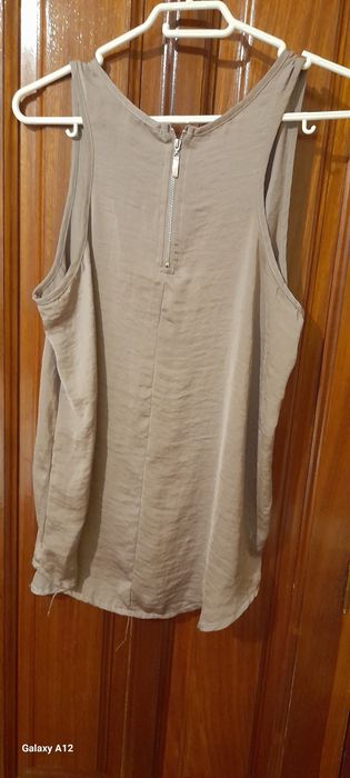 Camisola sem mangas
