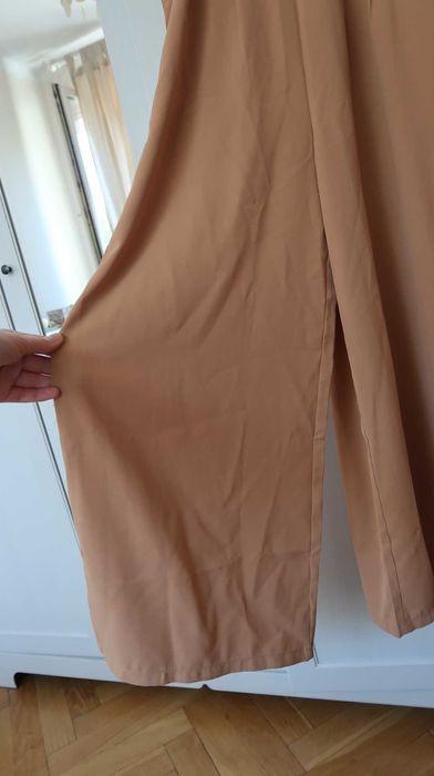 Simplee kombinezon beż brąz długi z falbanką elegancki boho S /36