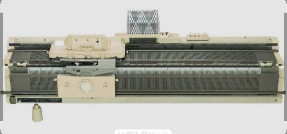 Вязальна машина Silver Reed SK- 280 двофортурна