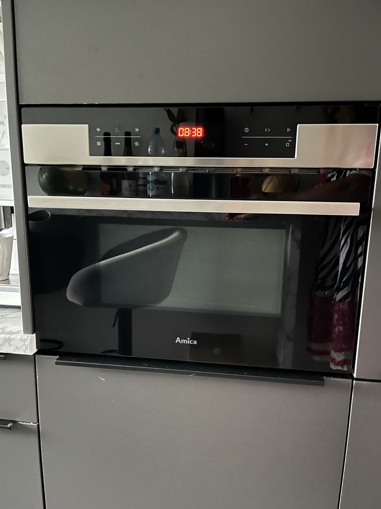 Piekarnik AMICA z mikrofalą AMMB44E2GCI