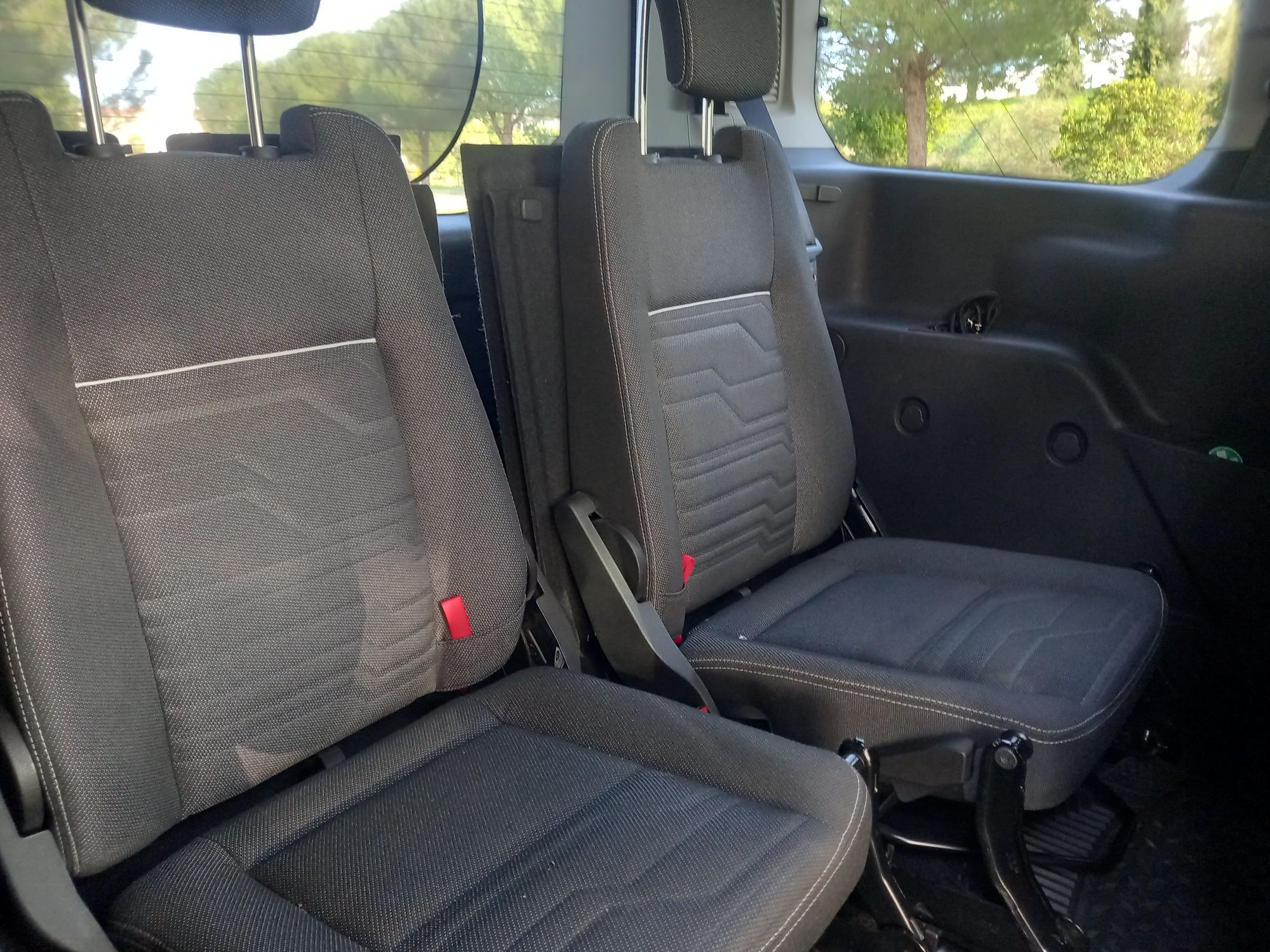 Ford Ford tourneo connect | 7 lugares | 1.5cc | 120 cv | caixa 6 Vel
