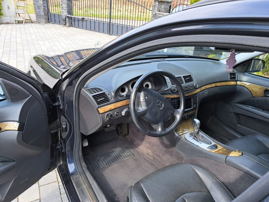 Mercedes-Benz E 350