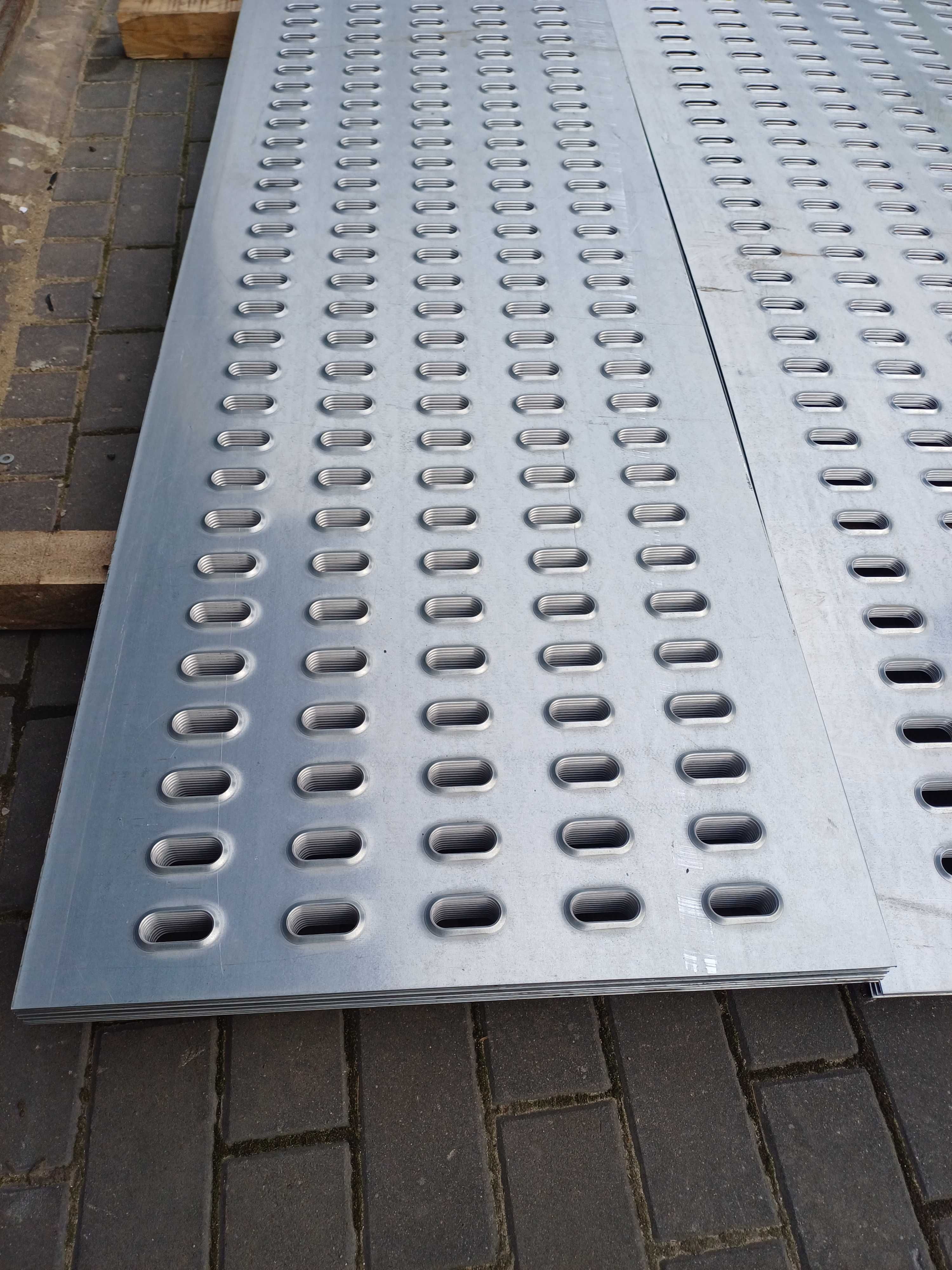 Blacha Lohr Stalowa Ocynk 500mm 4 Otwory gróbośc 4mm Producent