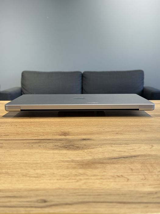 Macbook pro 16 2023 m2 max 32/1tb !! Гарантія від магазину !!