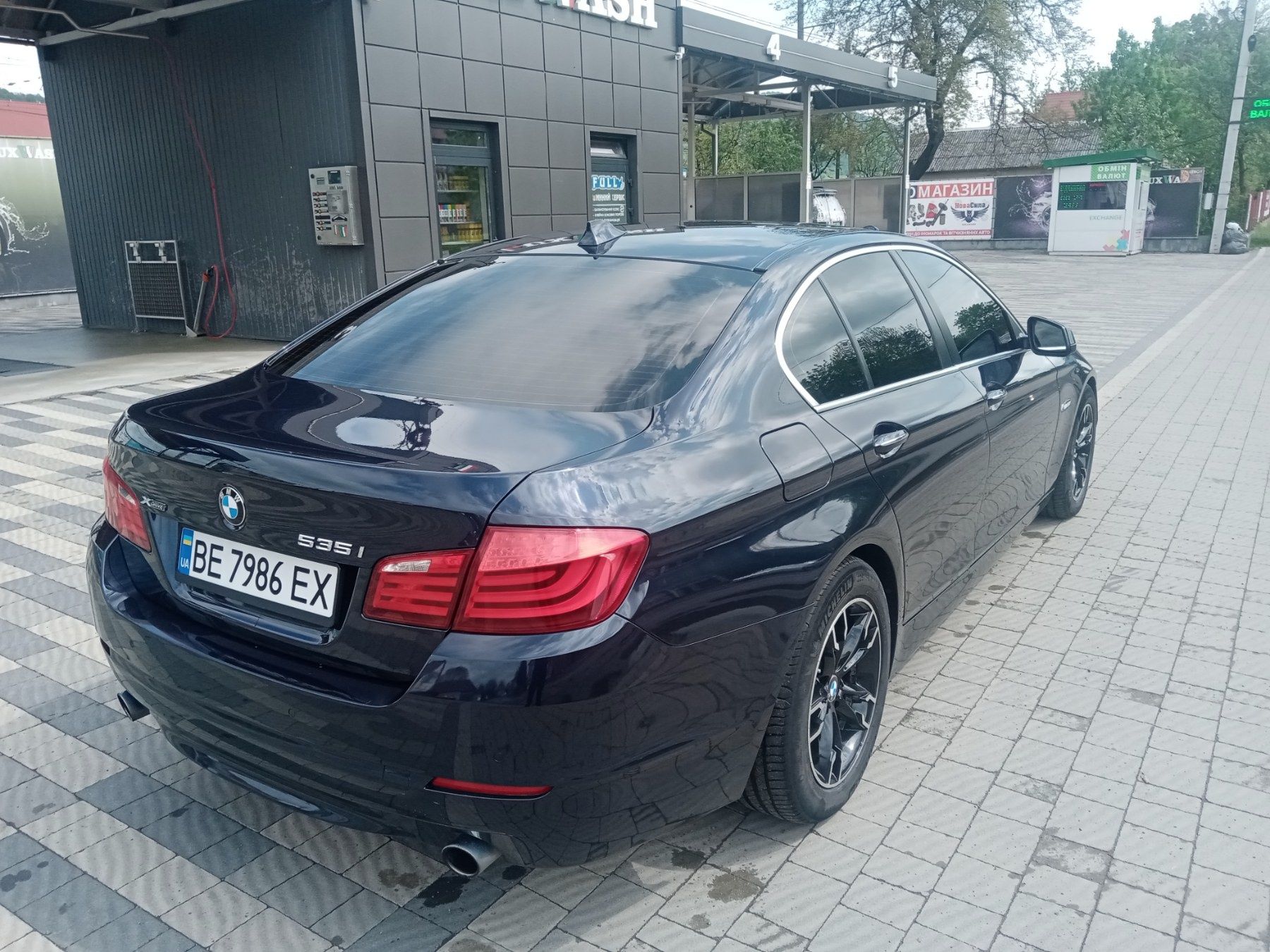 Подам BMW 5- series