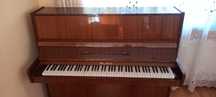 PIANINO BELARUS piękny i estetyczny mebel.