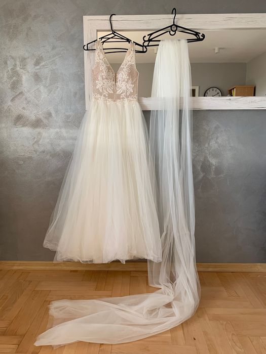 Suknia ślubna w rozmiarze xs/ s w kolorze ivory + welon i bolerko