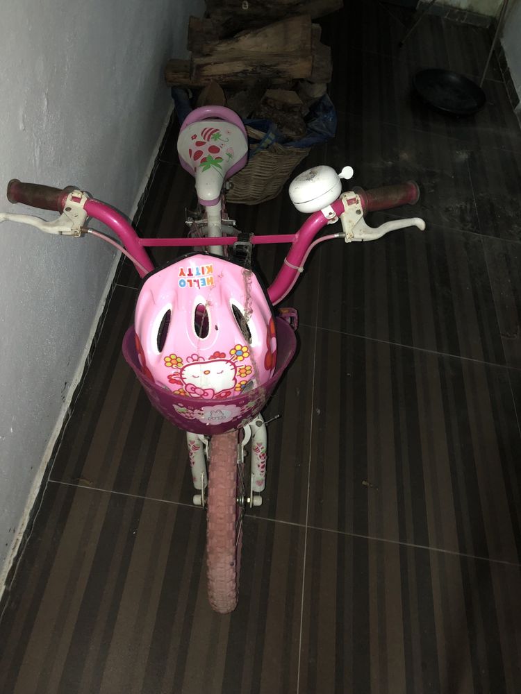 Bicicleta menina