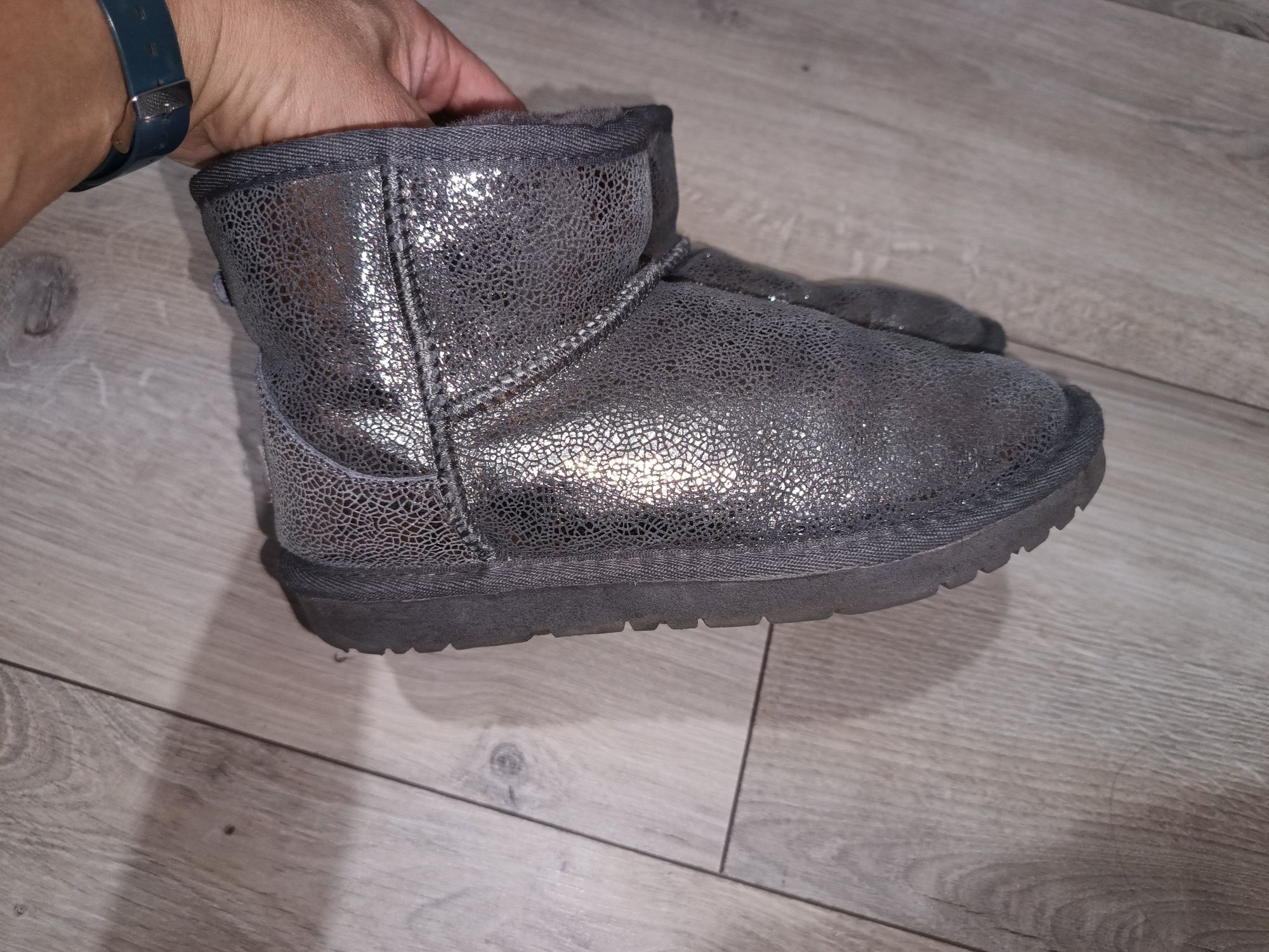 Buty typu Emu r 35
