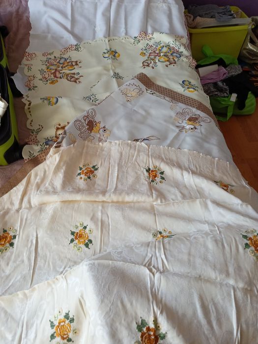 Obrusy,serwety wielkanocne