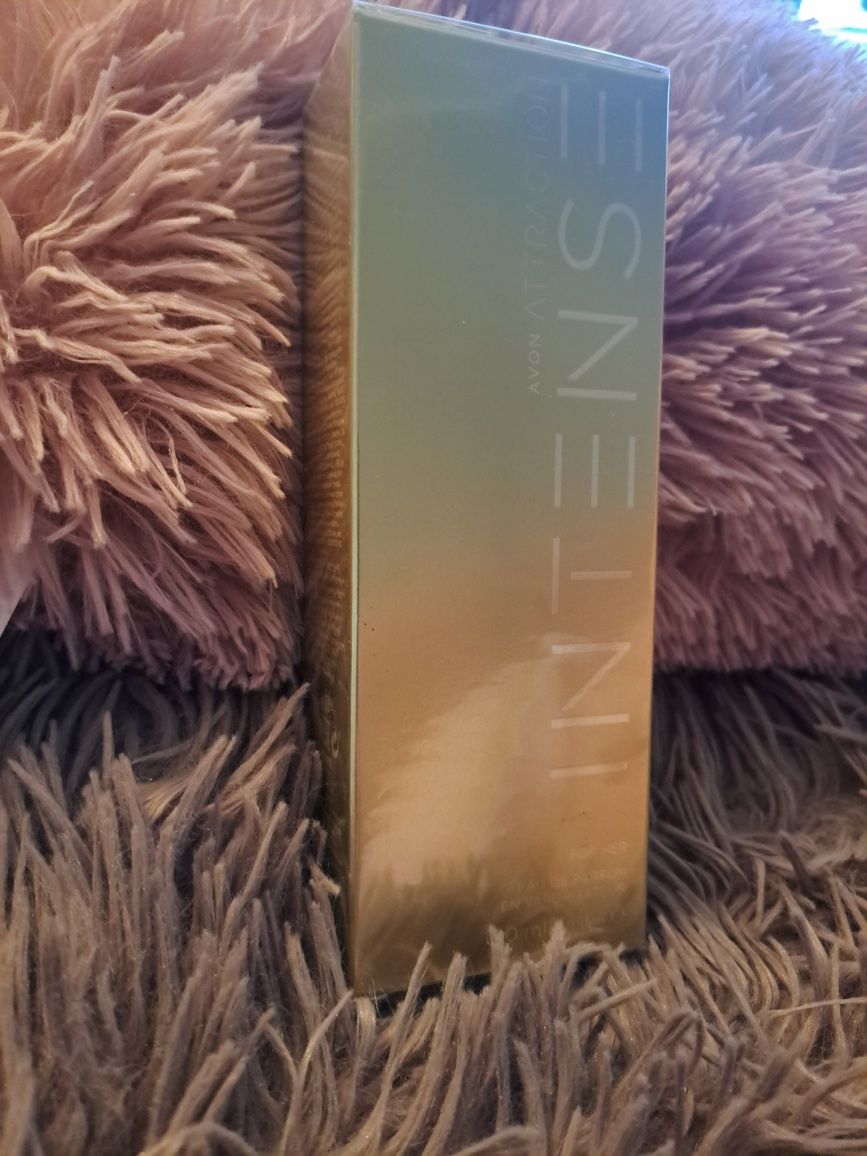 Avon Attraction Intense dla Niej 100 ml duża pojemność