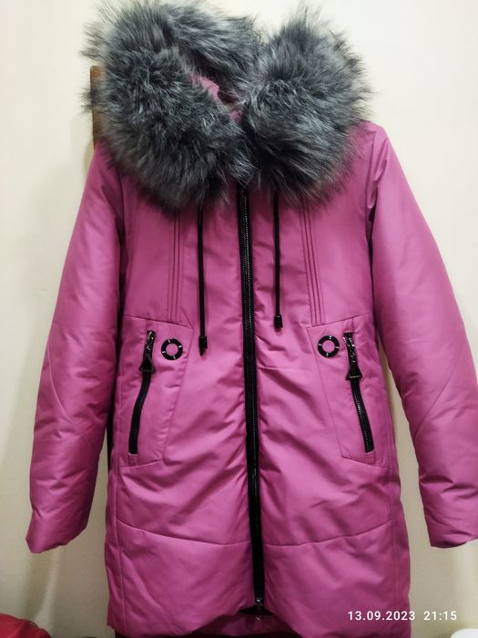 Зимове пальто на дівчинку