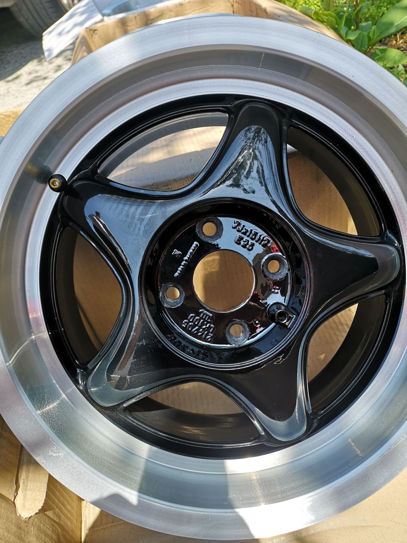 Jantes CENTRA R15 7j 4x100 et25 bmw e30