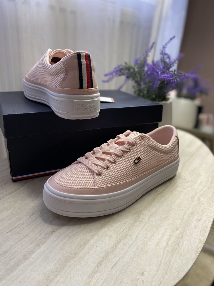 Кеди Tommy Hilfiger устілка 24,5см